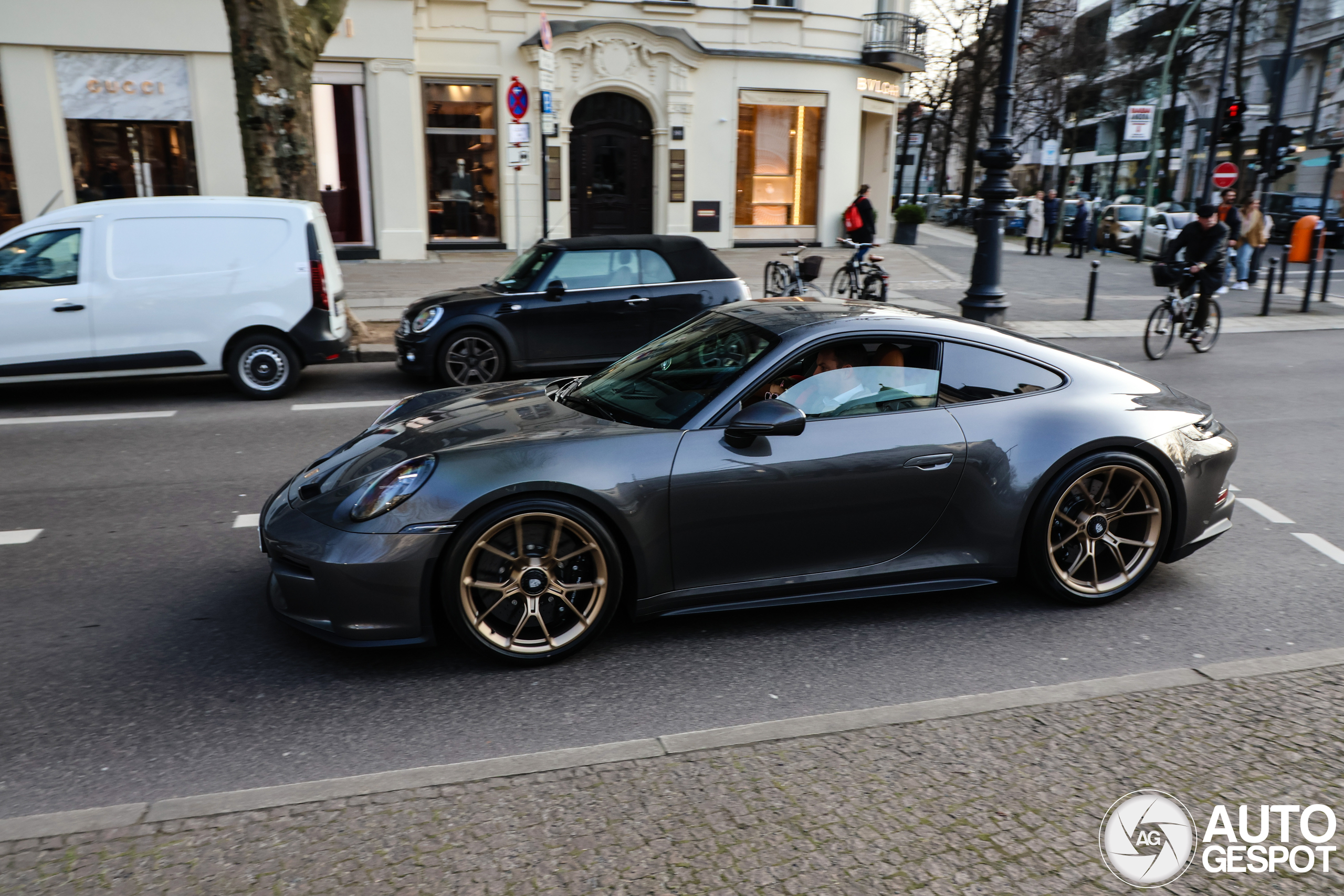 Porsche 992 GT3 Touring