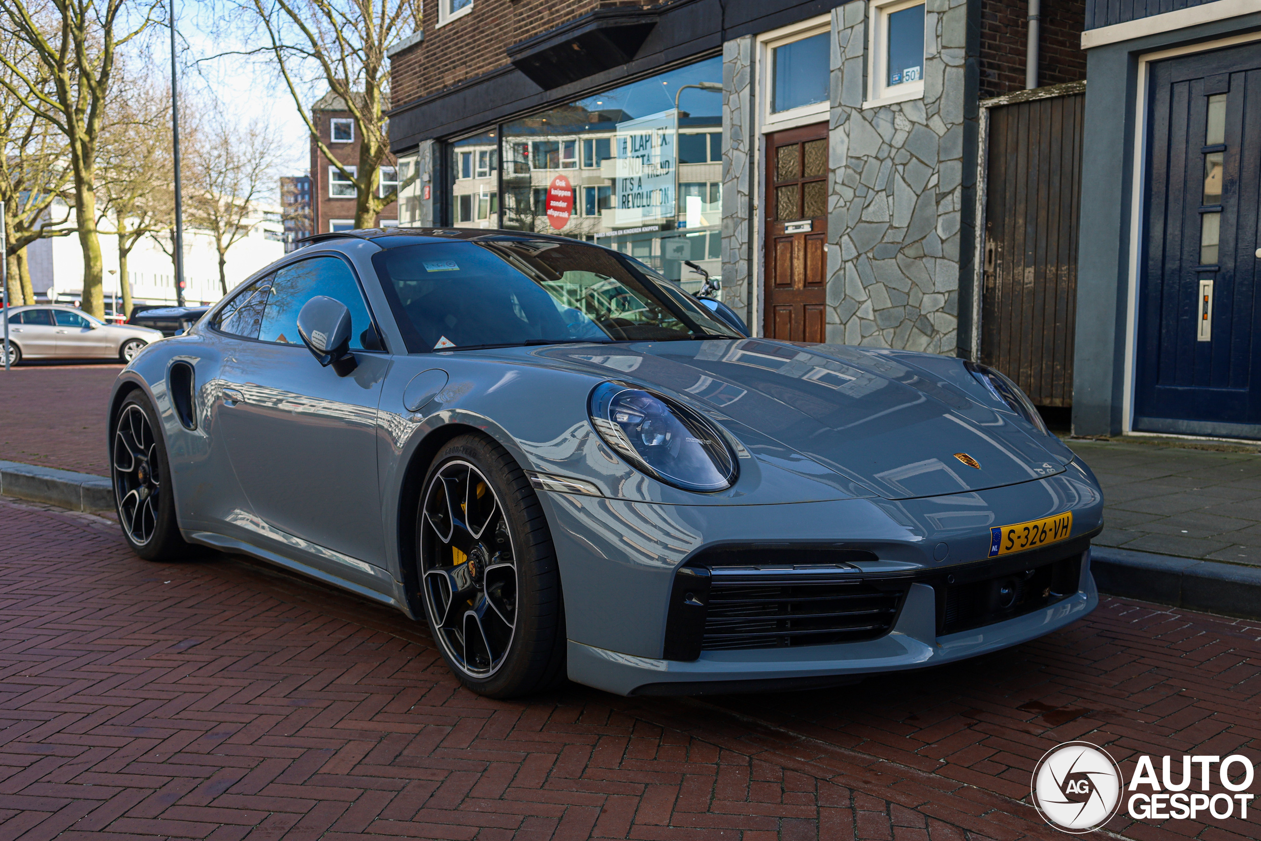 Porsche 992 Turbo S