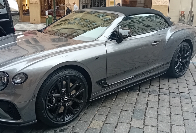 Bentley Continental GTC V8 S 2023