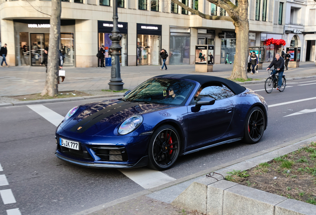 Porsche 992 Carrera GTS Cabriolet