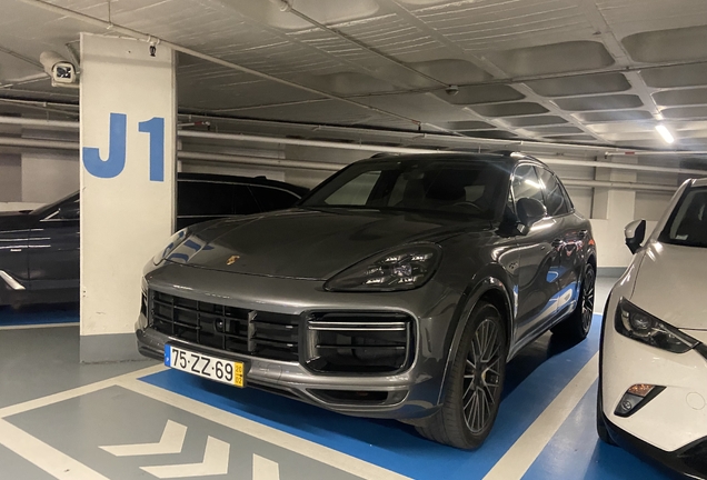 Porsche Cayenne Turbo S E-Hybrid