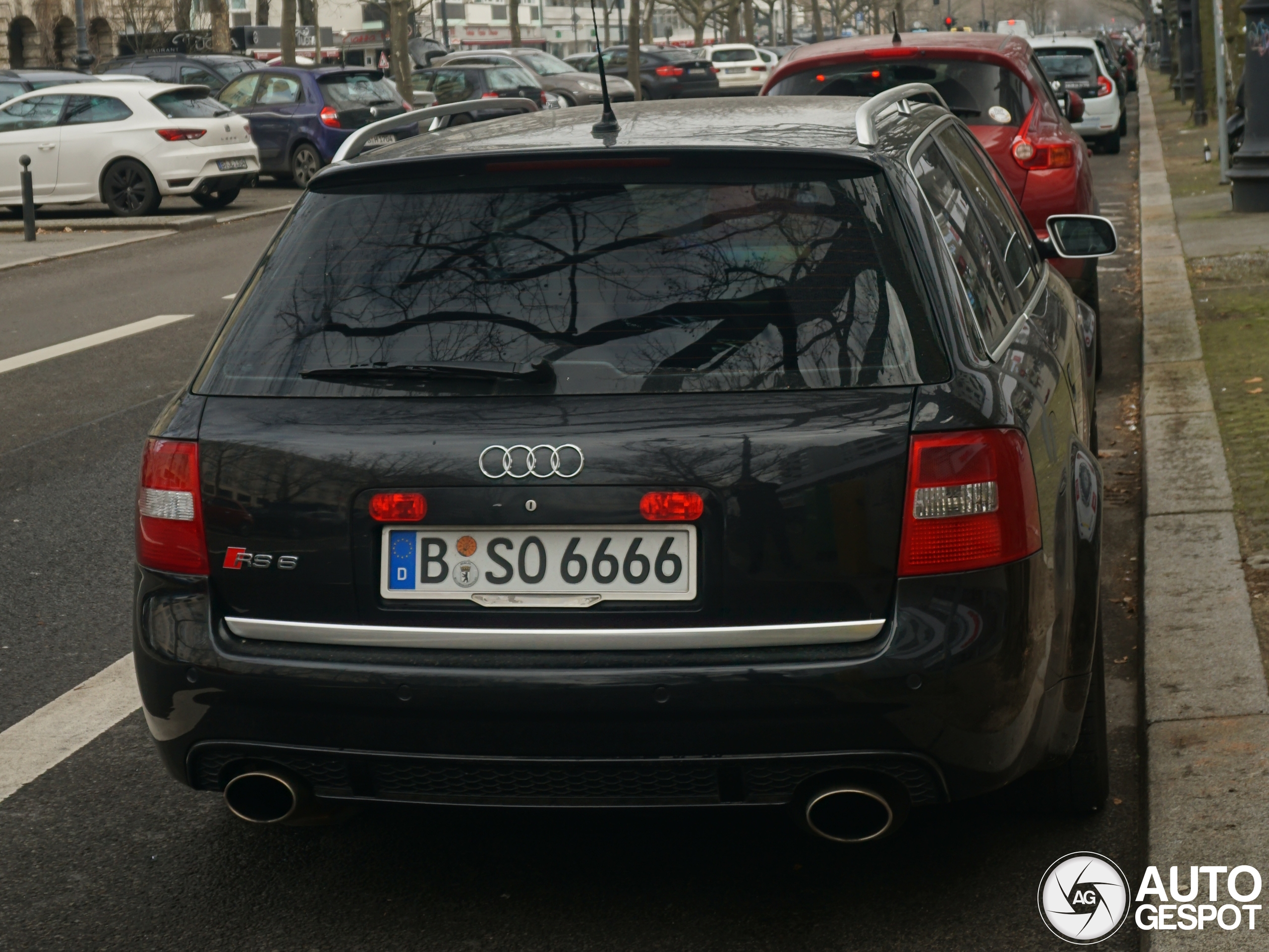 Audi RS6 Avant C5