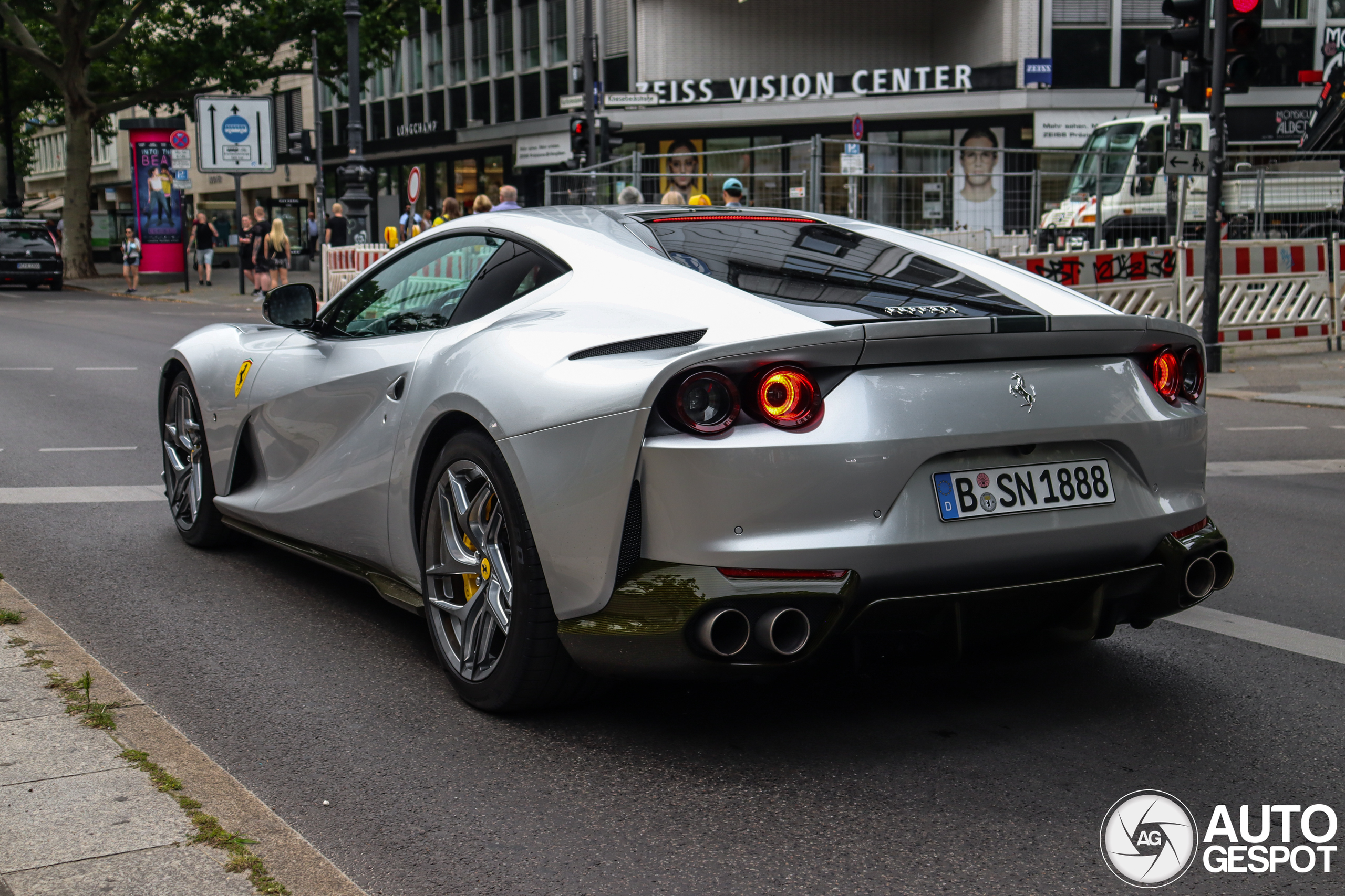 Ferrari 812 Superfast