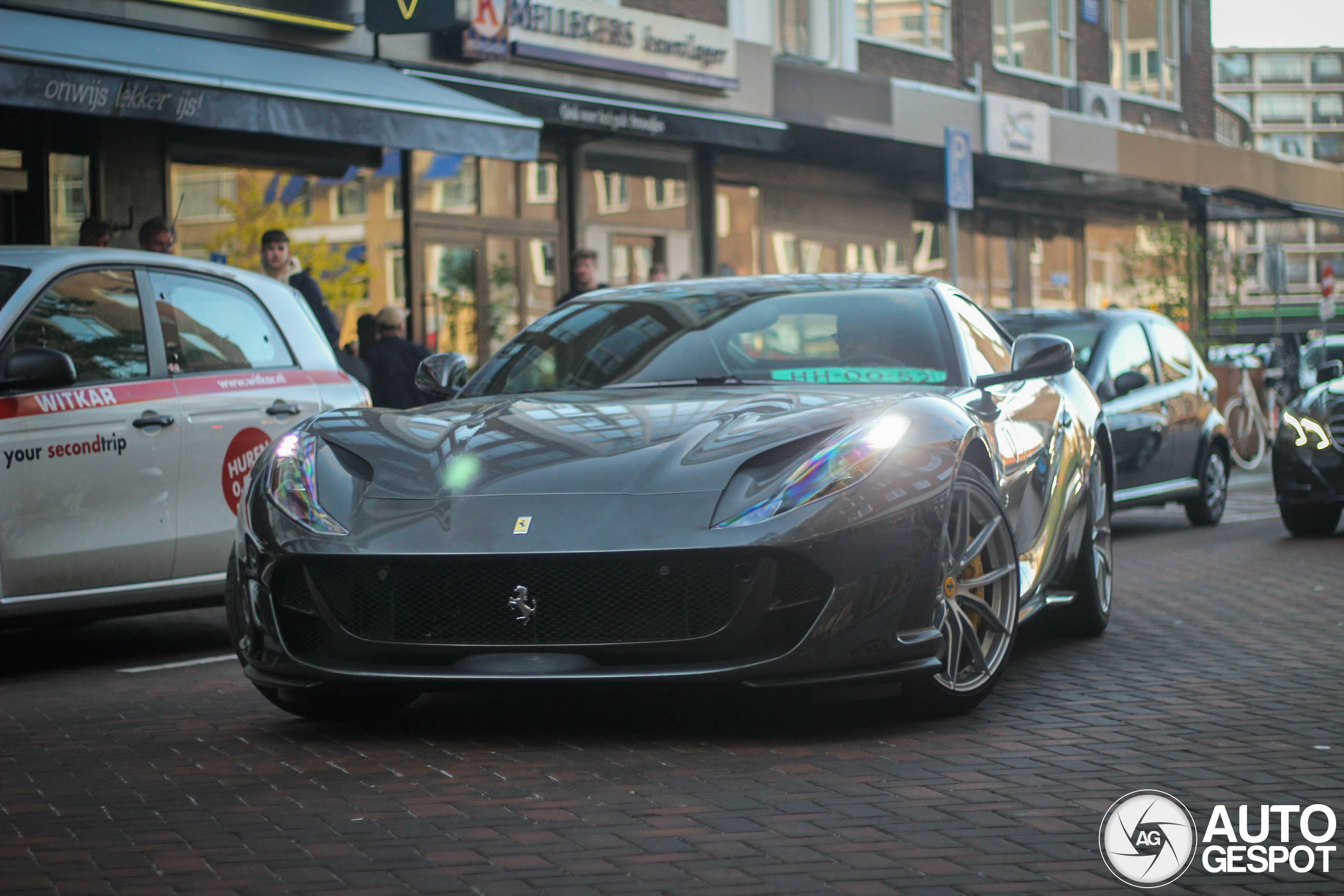 Ferrari 812 Superfast