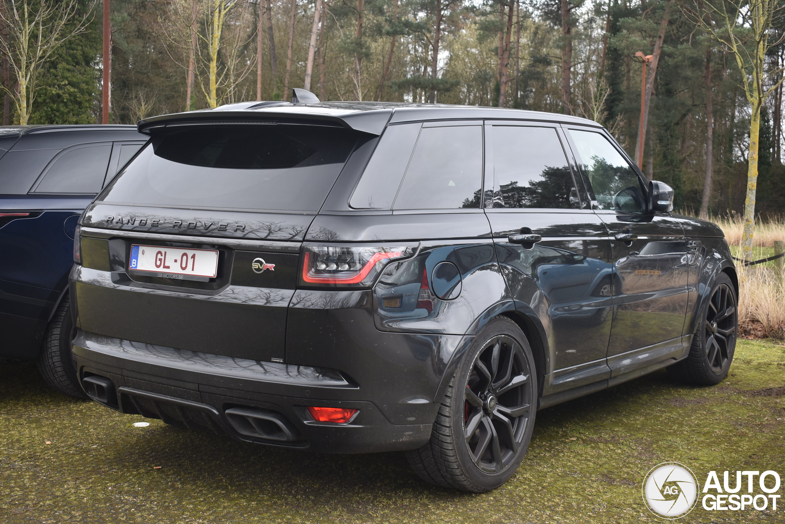 Land Rover Range Rover Sport SVR 2018 Carbon Edition