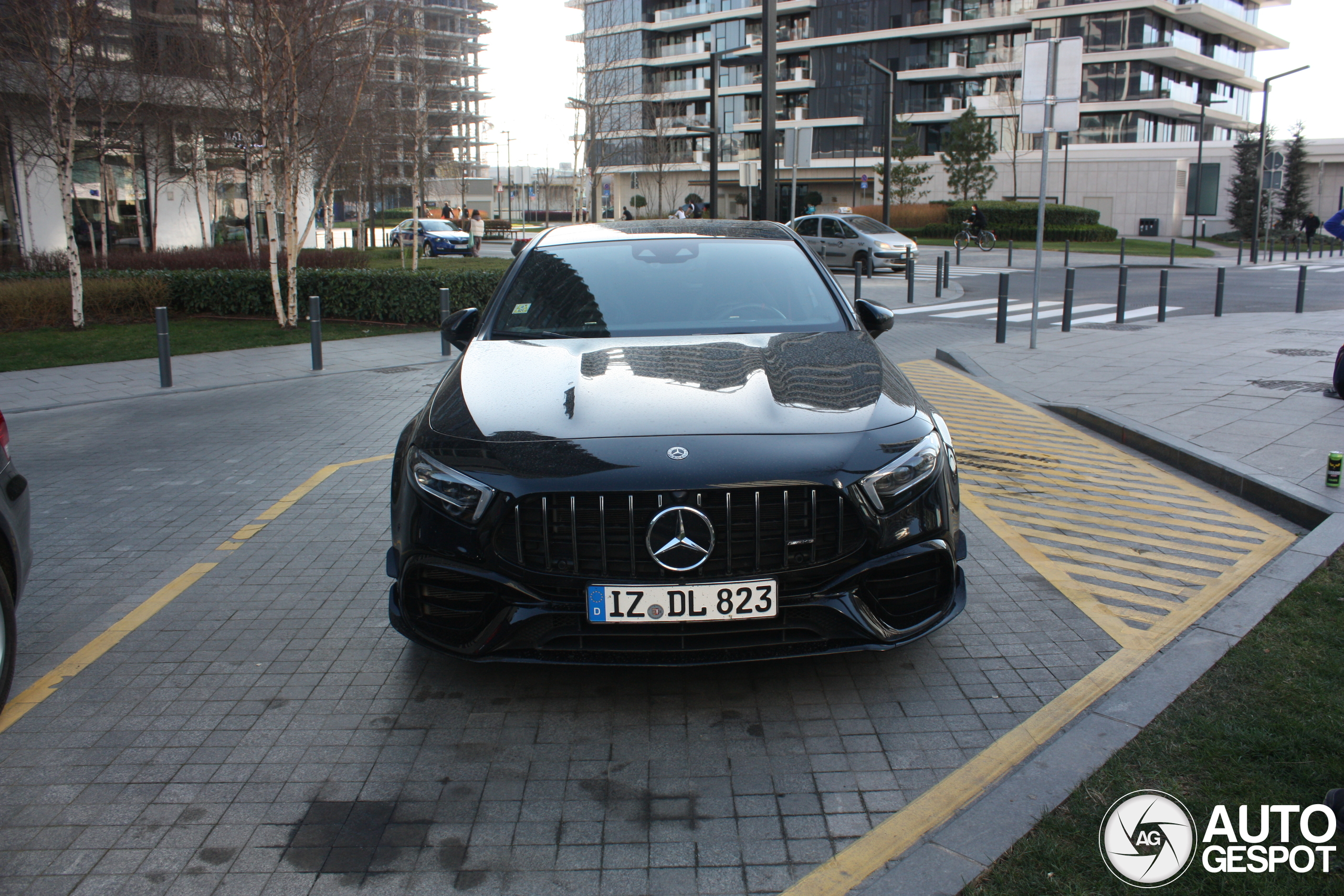 Mercedes-AMG A 45 S W177