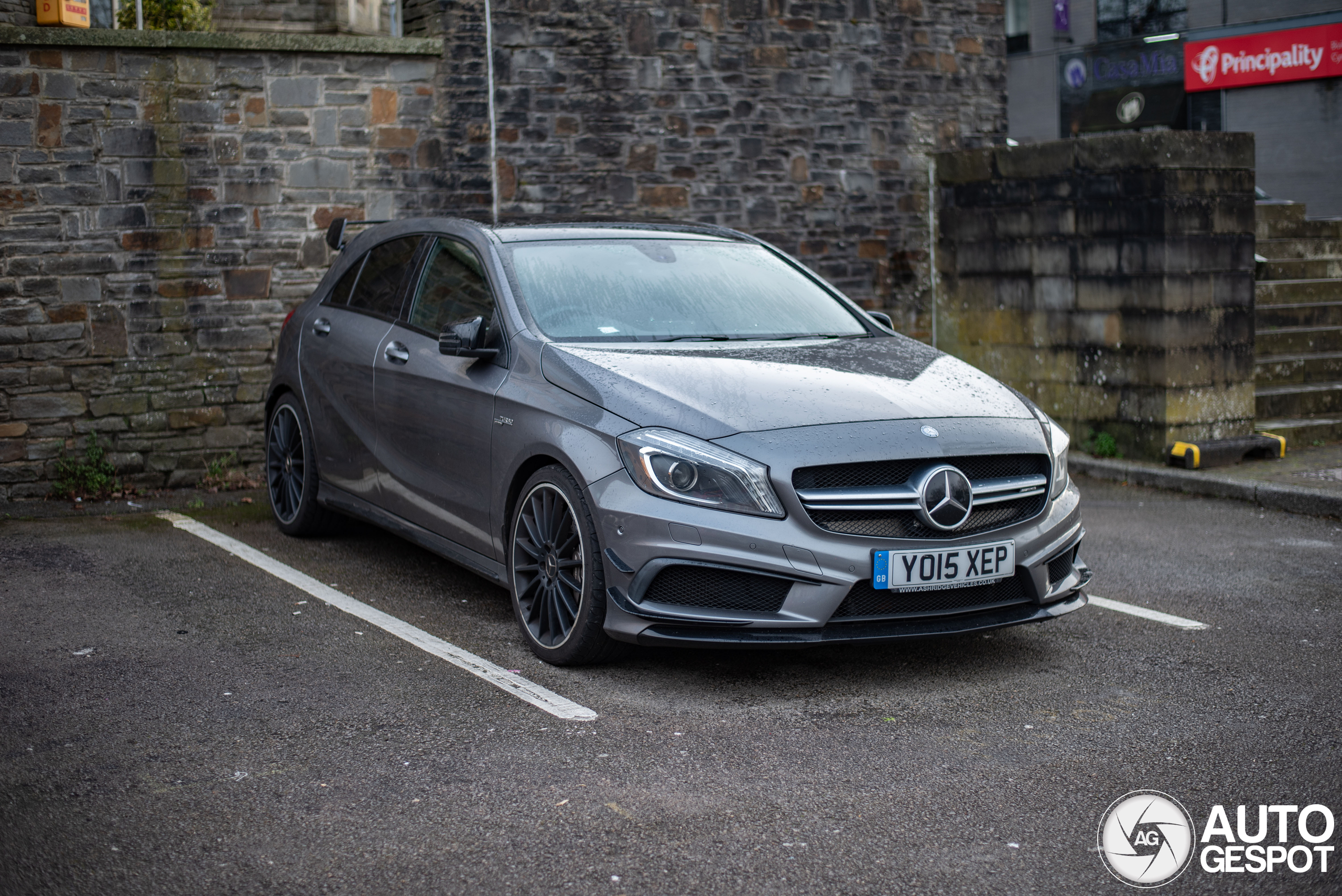 Mercedes-Benz A 45 AMG