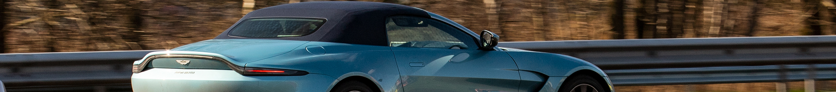 Aston Martin V8 Vantage Roadster 2020