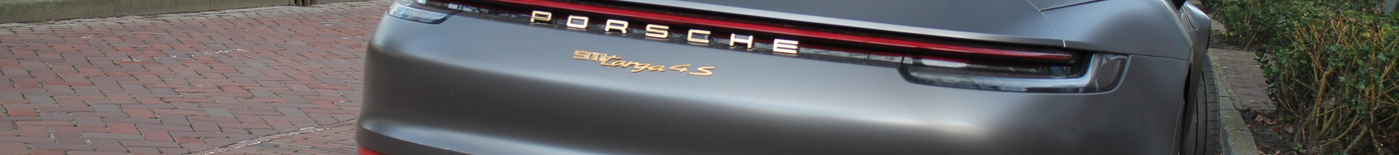 Porsche 992 Targa 4S Heritage Design Edition