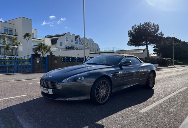 Aston Martin DB9 Volante