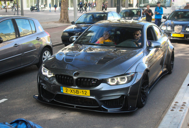 BMW M4 F82 Coupé Liberty Walk Widebody