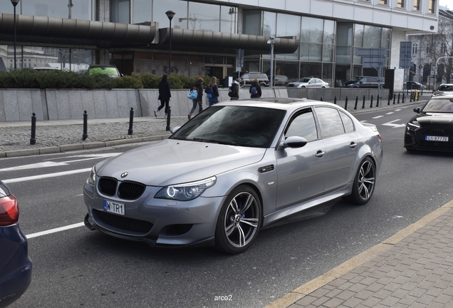 BMW M5 E60 2005