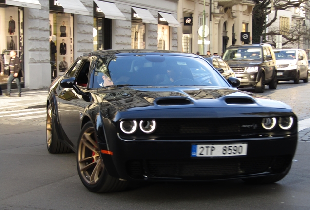 Dodge Challenger SRT Hellcat Widebody