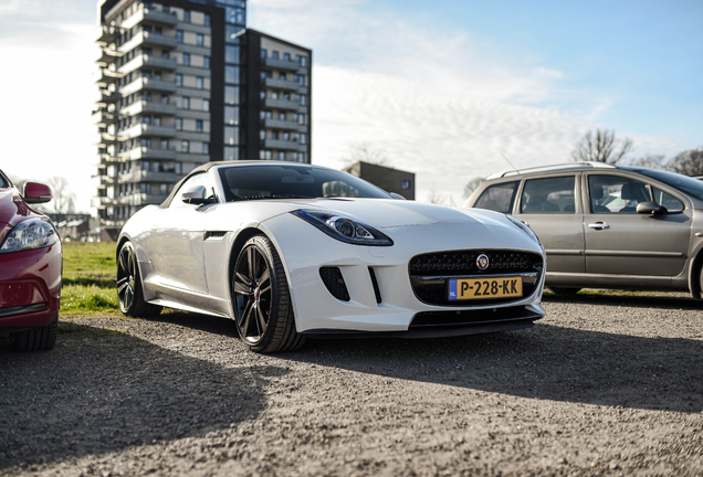 Jaguar F-TYPE S V8 Convertible