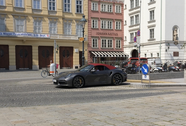 Porsche 992 Turbo S Cabriolet