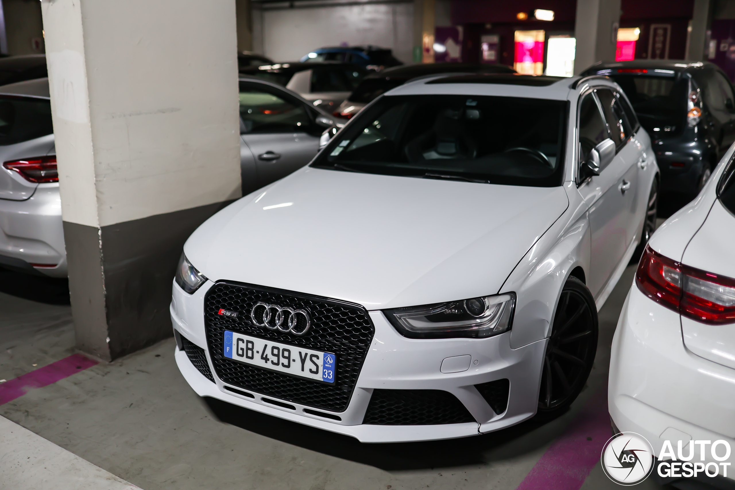 Audi RS4 Avant B8