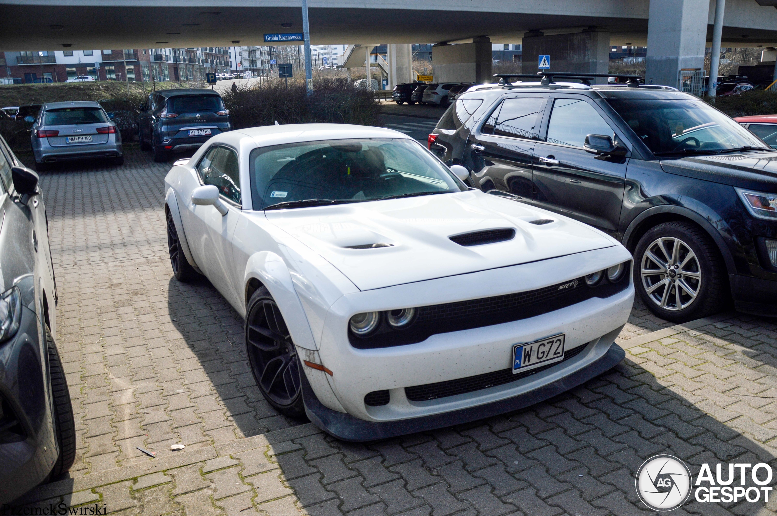 Dodge Challenger SRT Hellcat Widebody