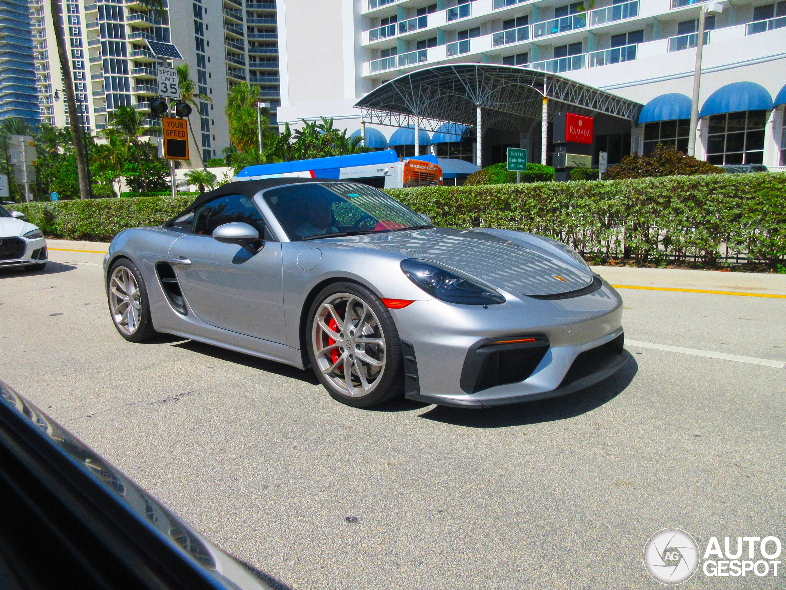 Porsche 718 Spyder