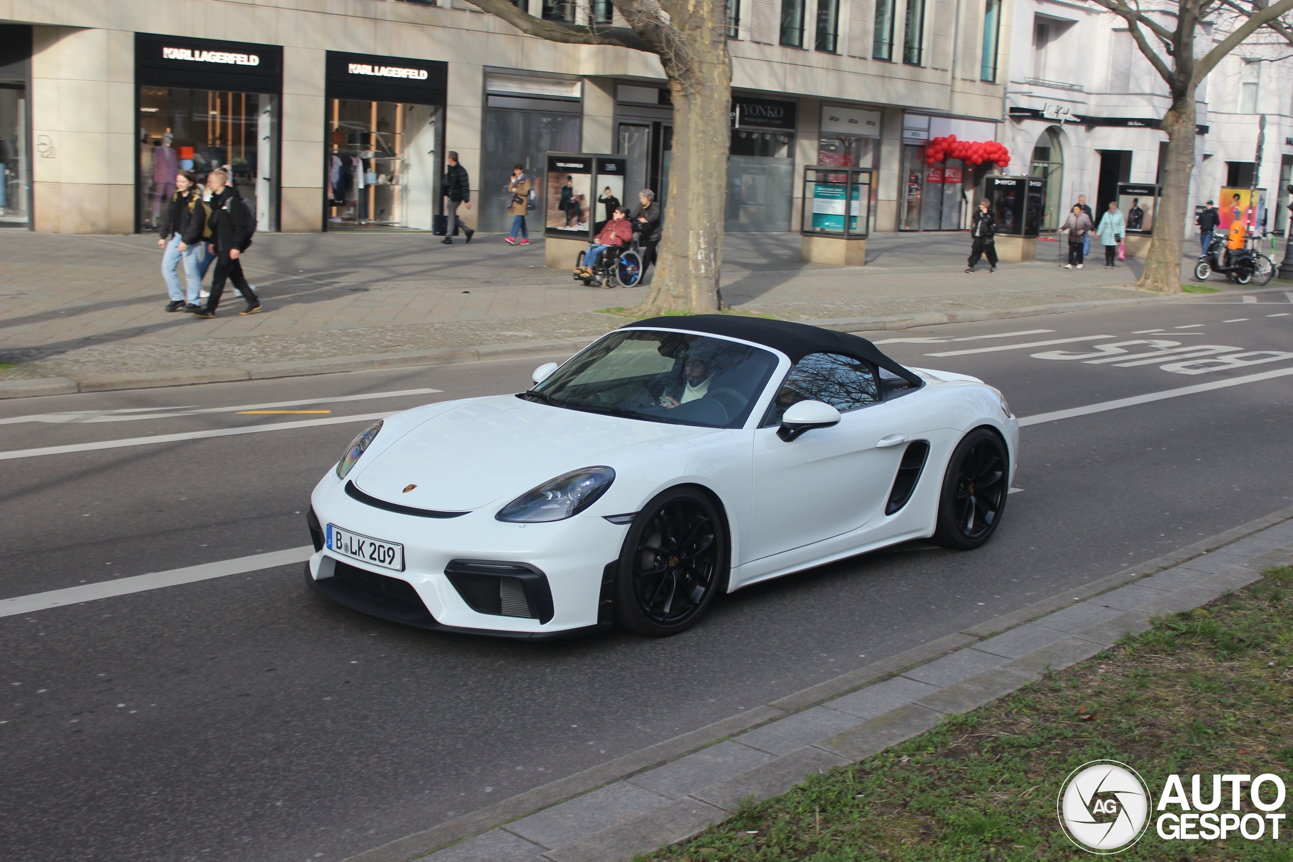 Porsche 718 Spyder