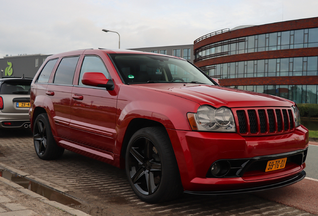 Jeep Grand Cherokee SRT-8 2005