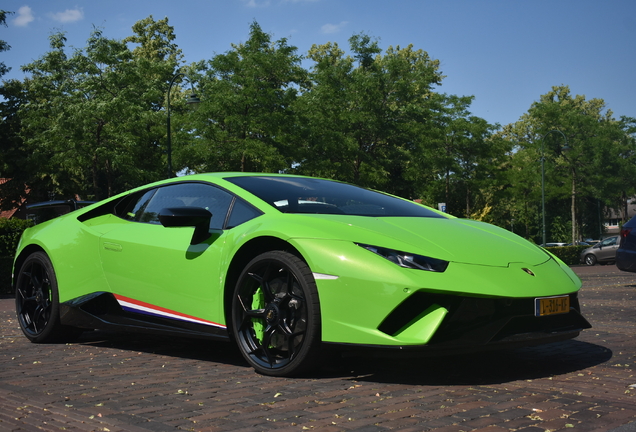 Lamborghini Huracán LP640-4 Performante