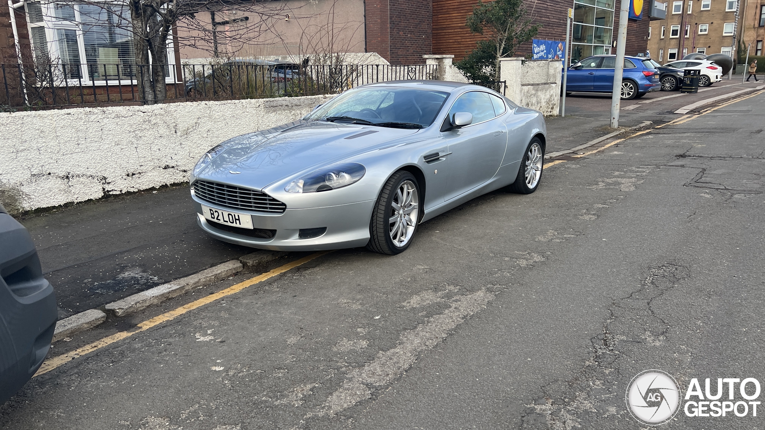 Aston Martin DB9