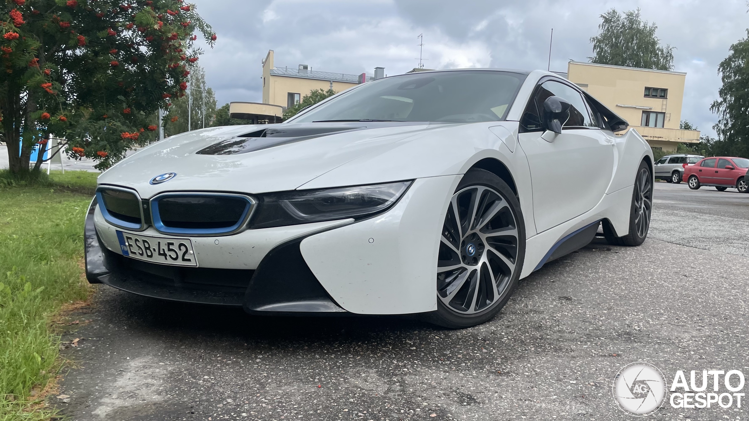 BMW i8