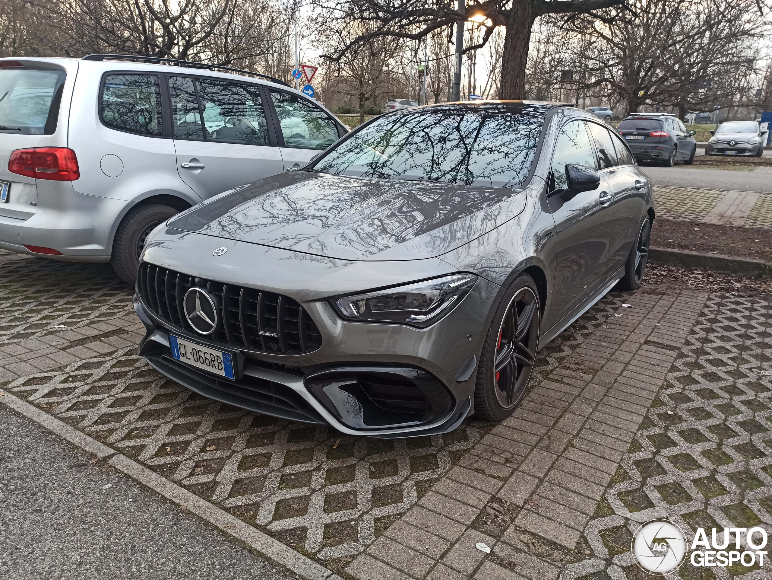 Mercedes-AMG CLA 45 S Shooting Brake X118