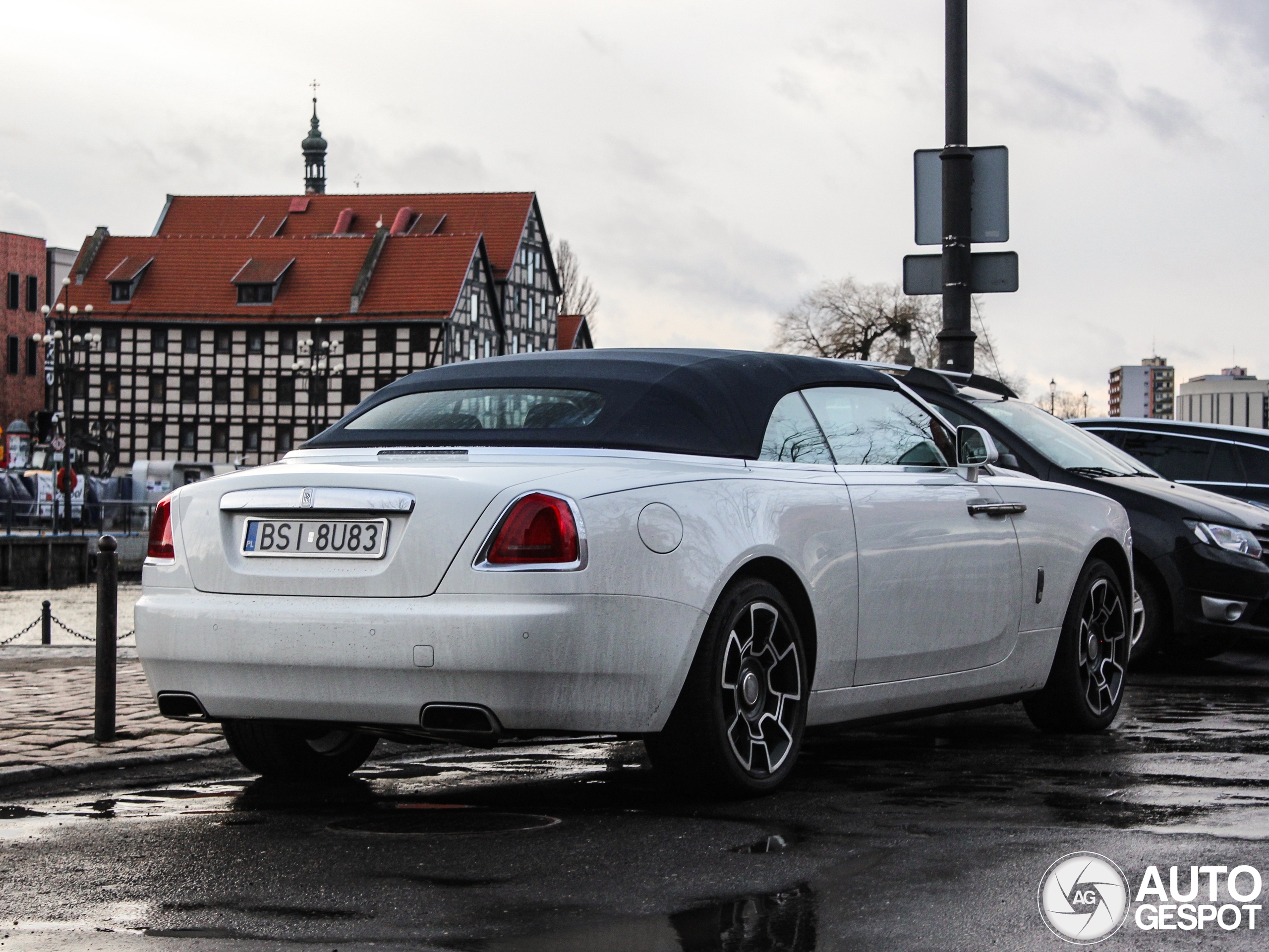 Rolls-Royce Dawn