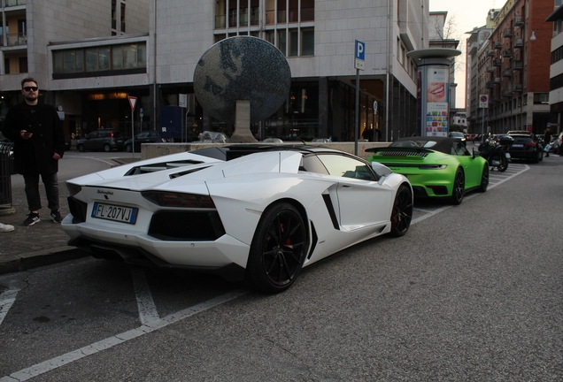 Lamborghini Aventador LP700-4 Roadster