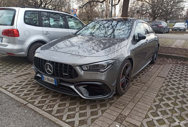 Mercedes-AMG CLA 45 S Shooting Brake X118