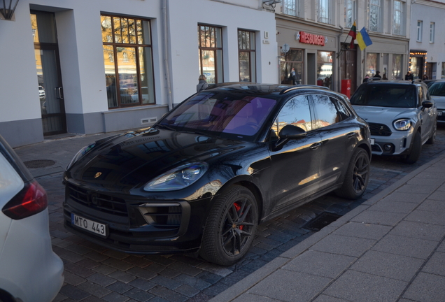 Porsche 95B Macan GTS MkIII