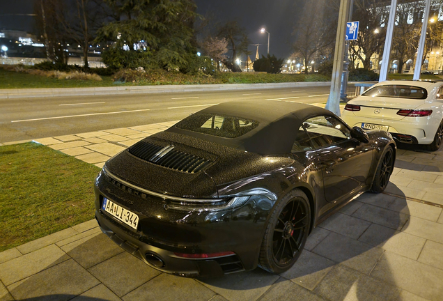 Porsche 992 Carrera 4 GTS Cabriolet