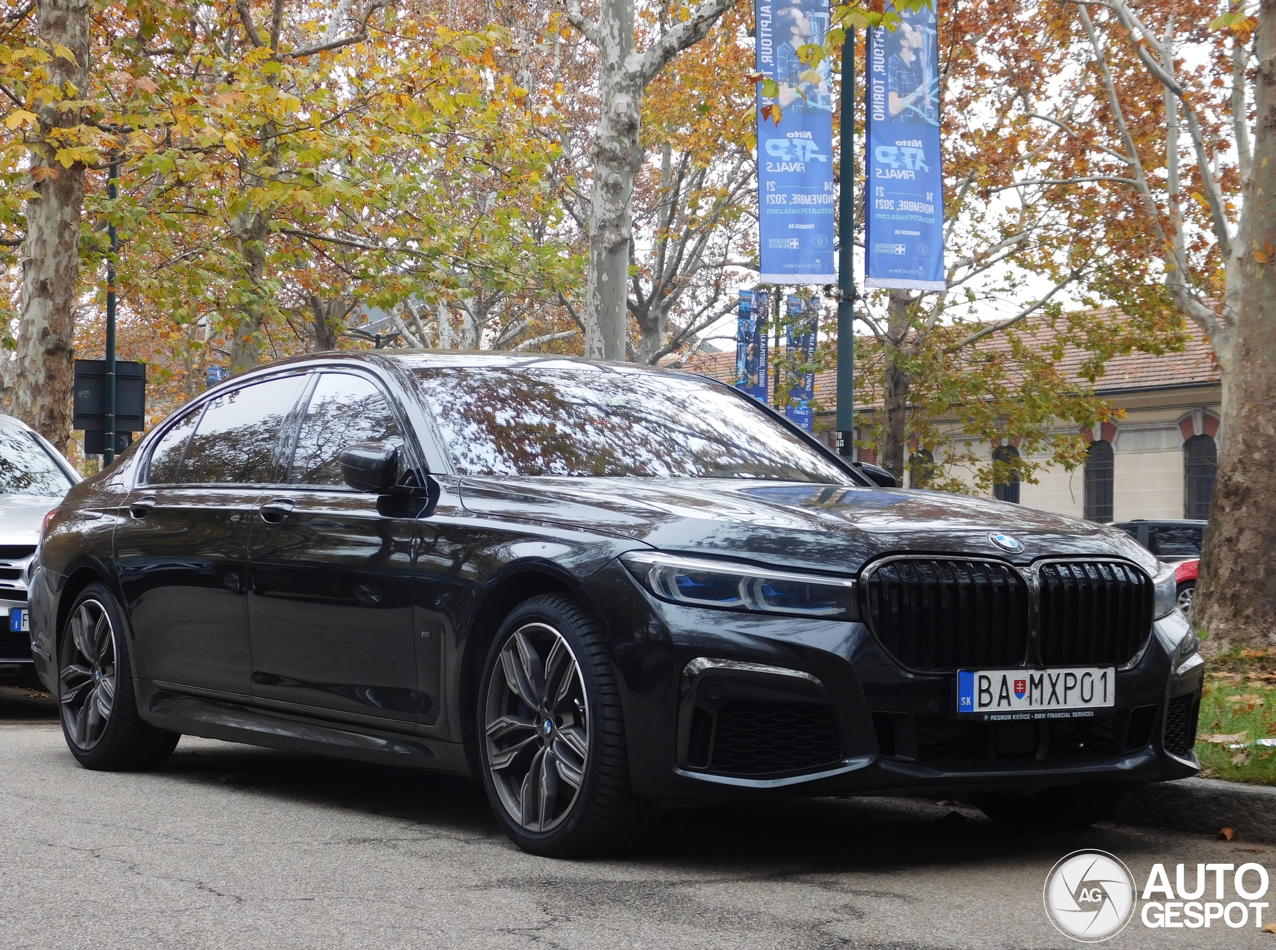 BMW M760Li xDrive 2019