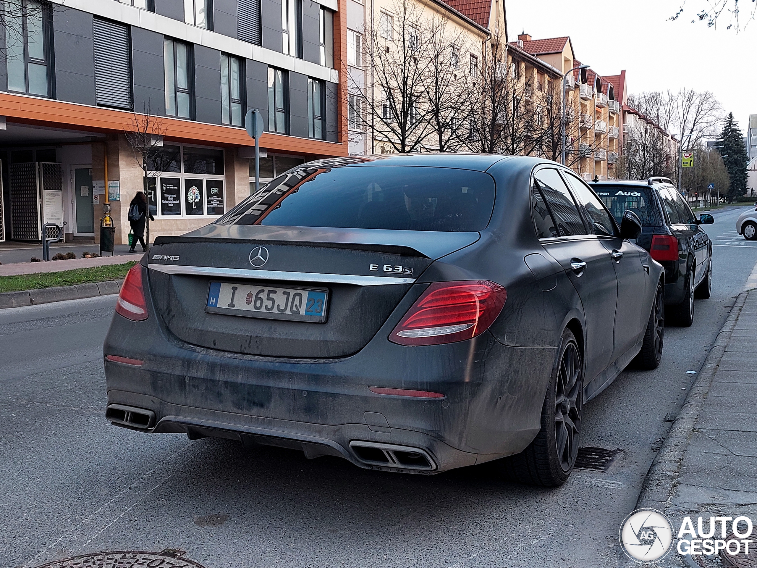 Mercedes-AMG E 63 S W213