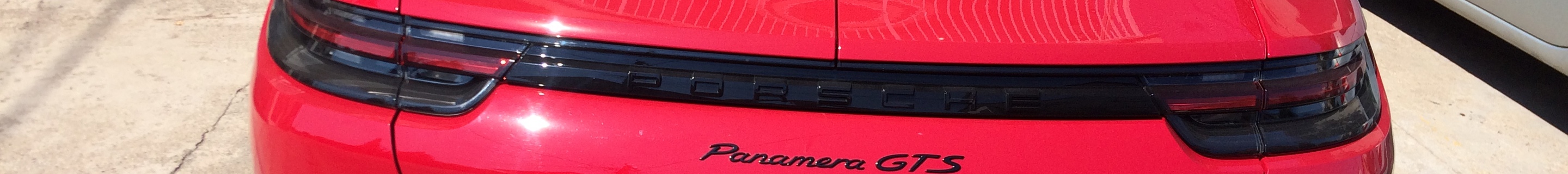 Porsche 971 Panamera GTS MkI
