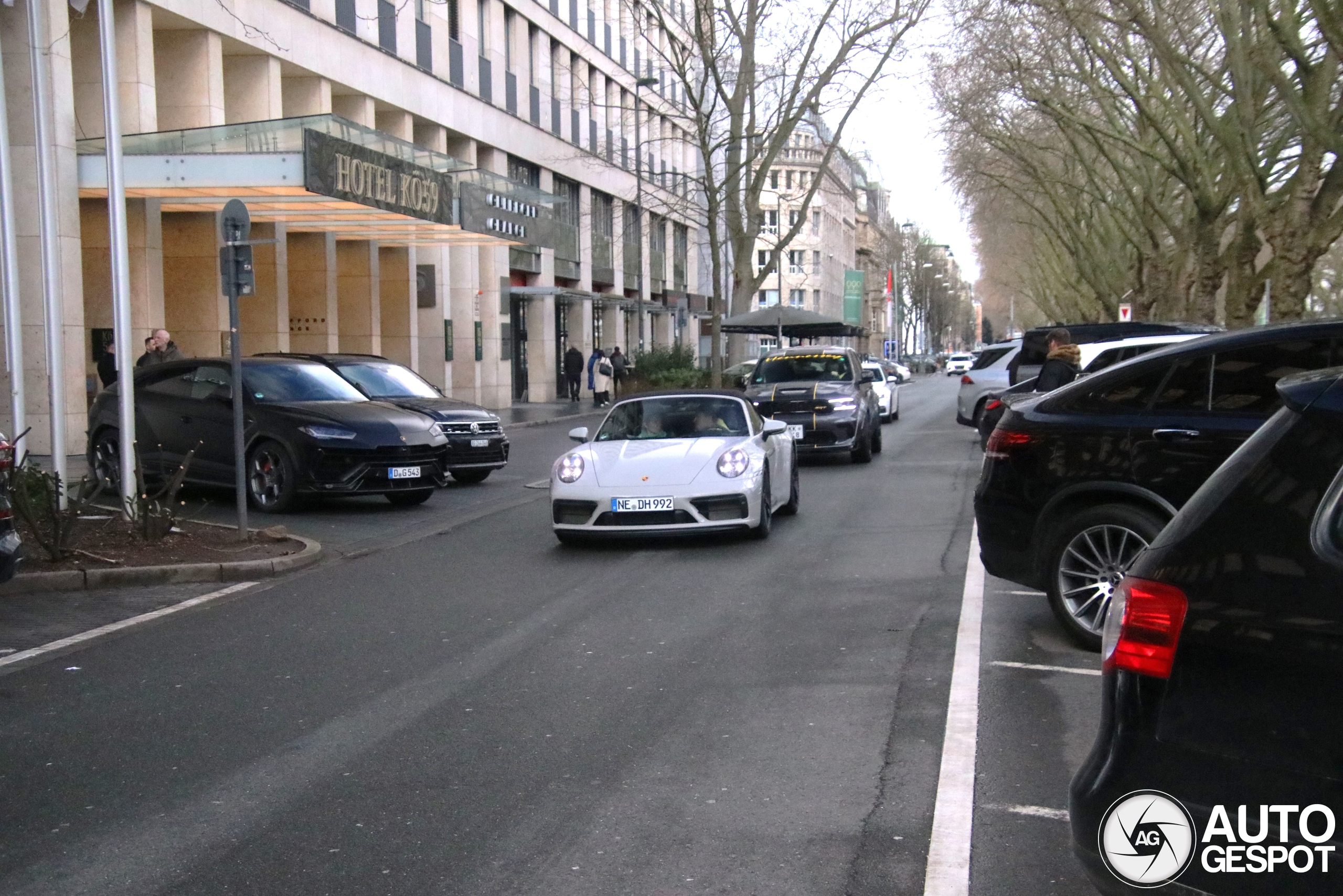 Porsche 992 Carrera GTS Cabriolet