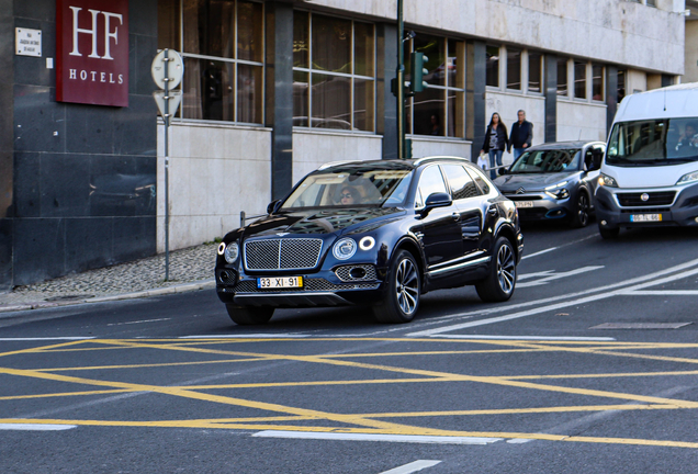 Bentley Bentayga V8