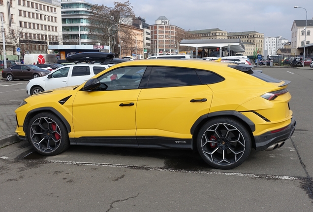 Lamborghini Urus Performante