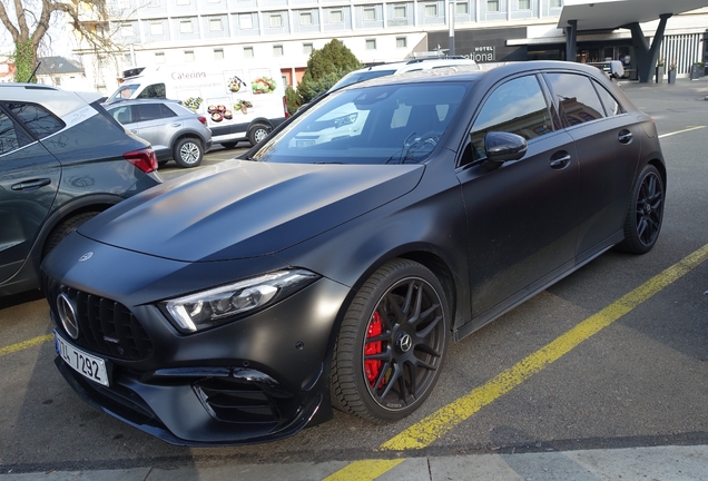 Mercedes-AMG A 45 S W177