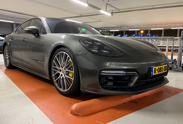 Porsche 971 Panamera Turbo S E-Hybrid MkII