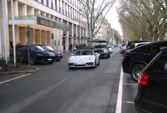 Porsche 992 Carrera GTS Cabriolet