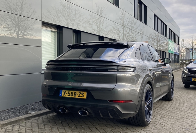 Porsche Cayenne Coupé Turbo E-Hybrid