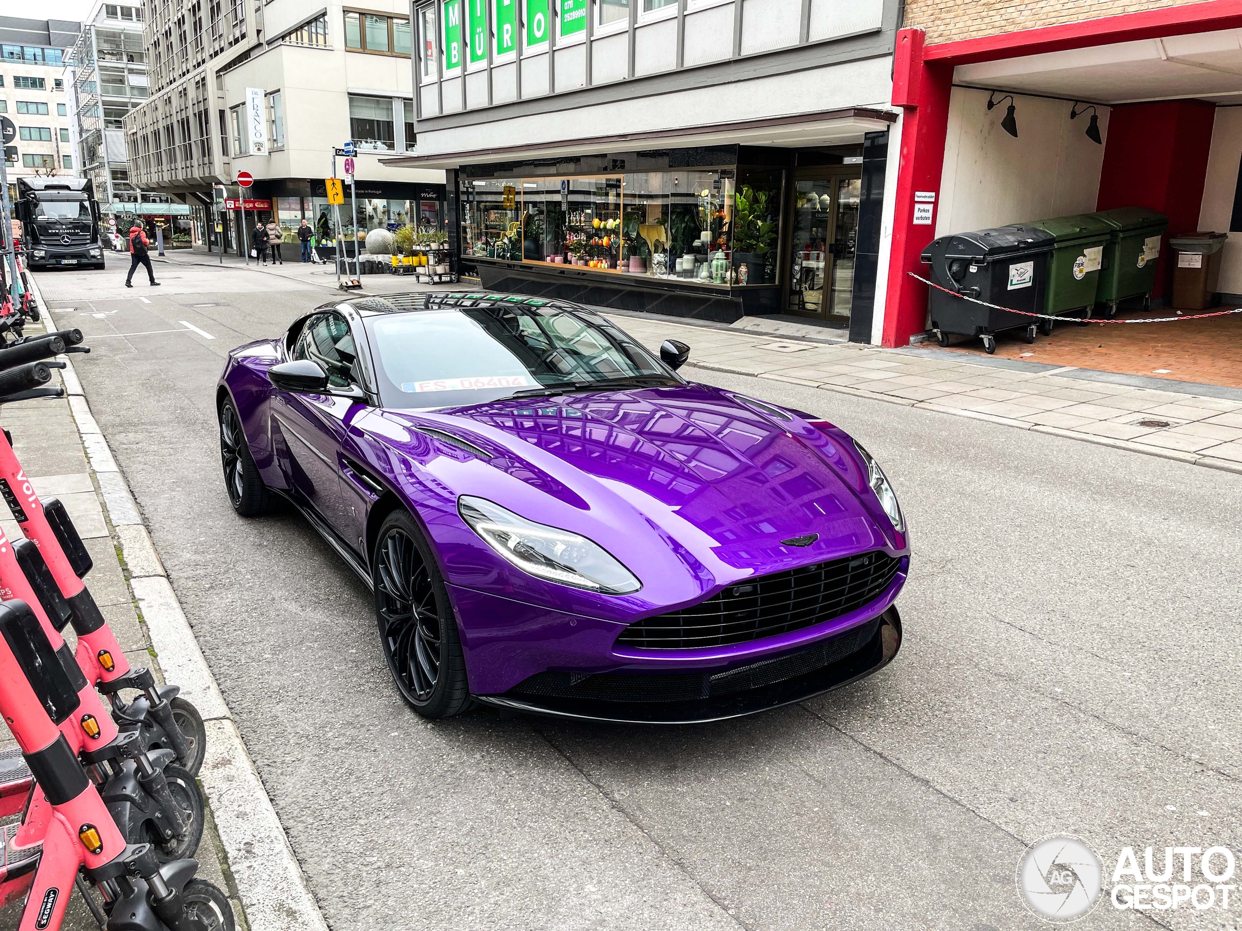 Deze kleur zagen we nog niet eerder op deze Aston Martin