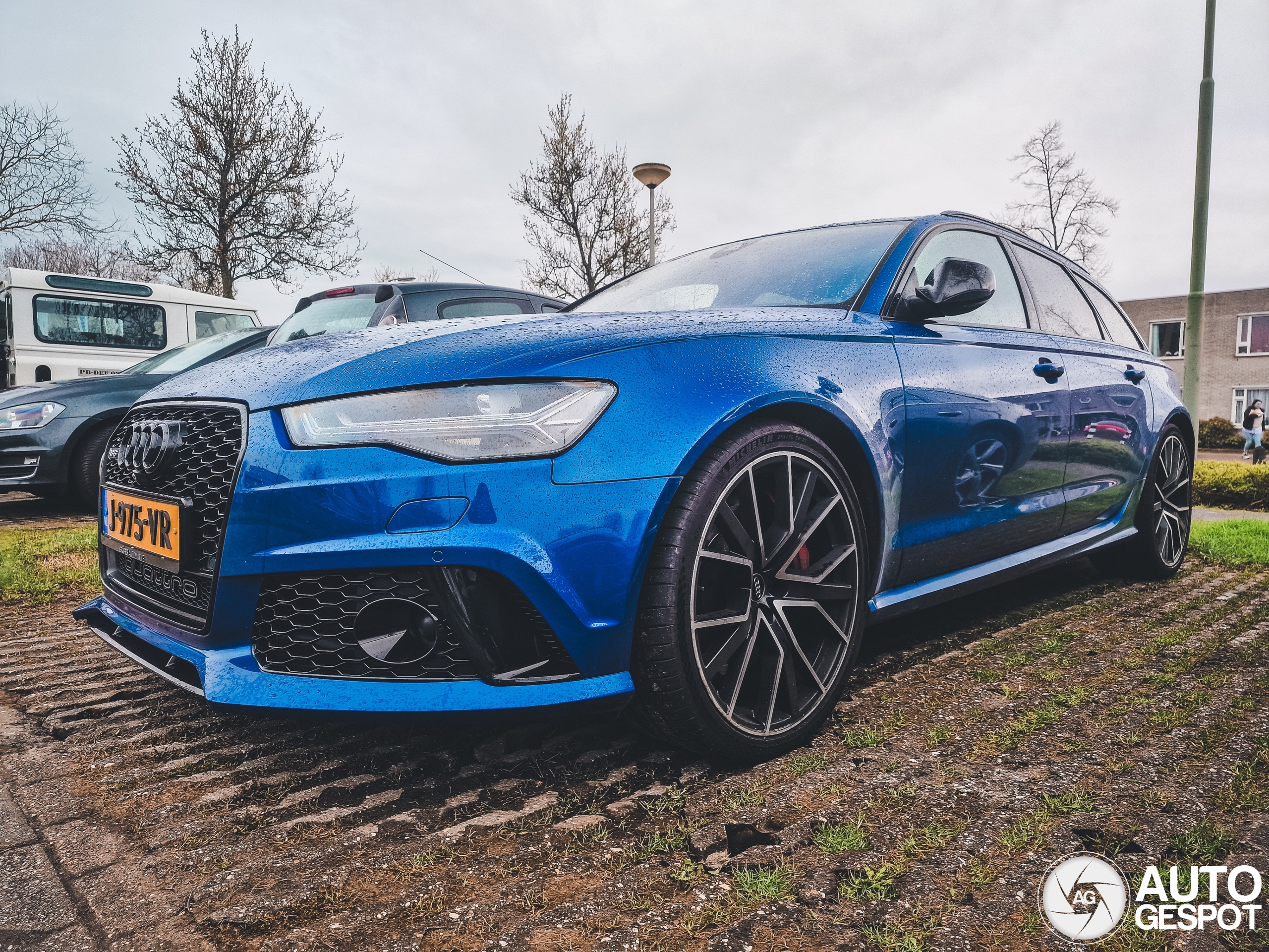 Audi RS6 Avant C7 2015