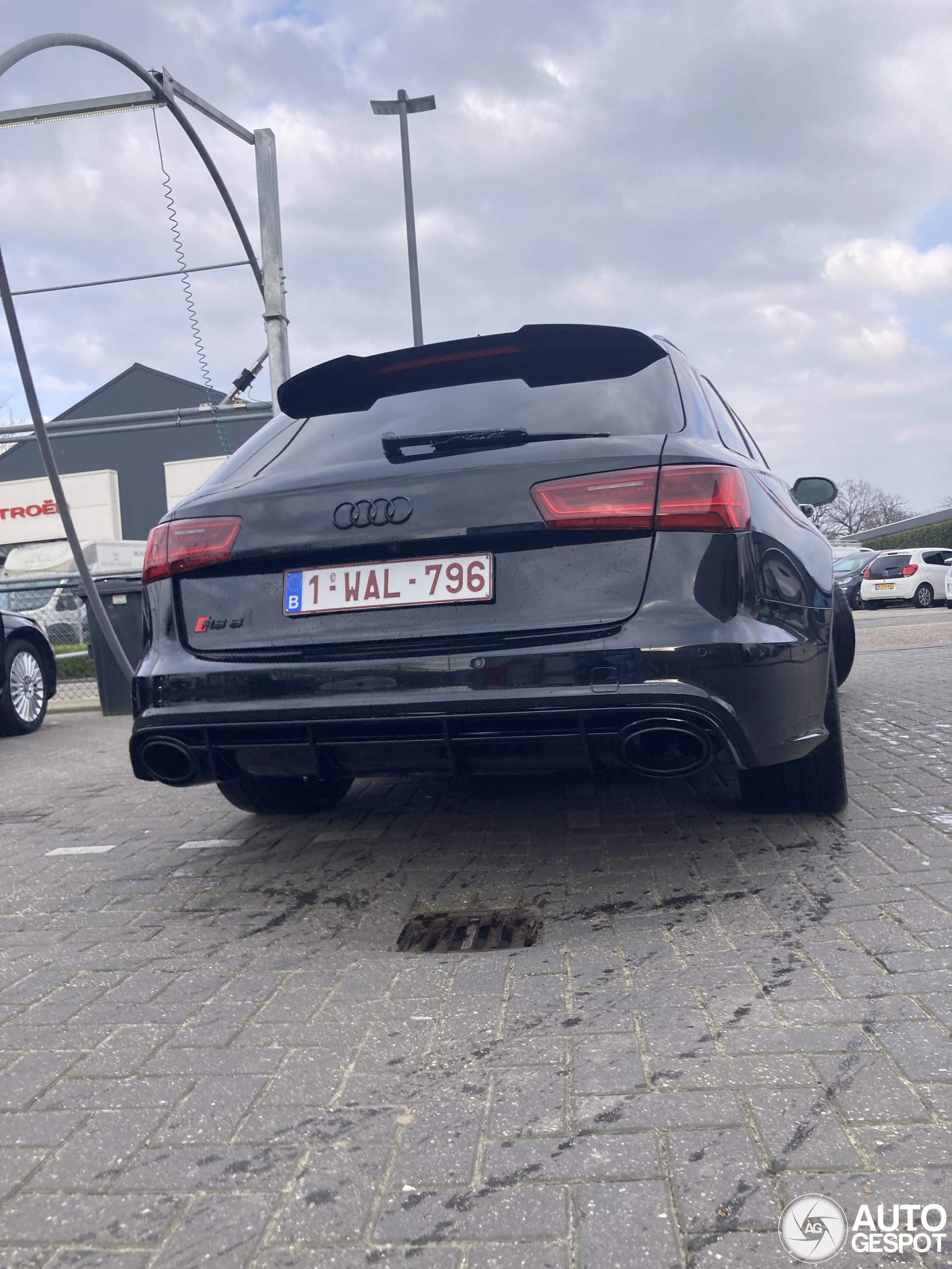 Audi RS6 Avant C7 2015