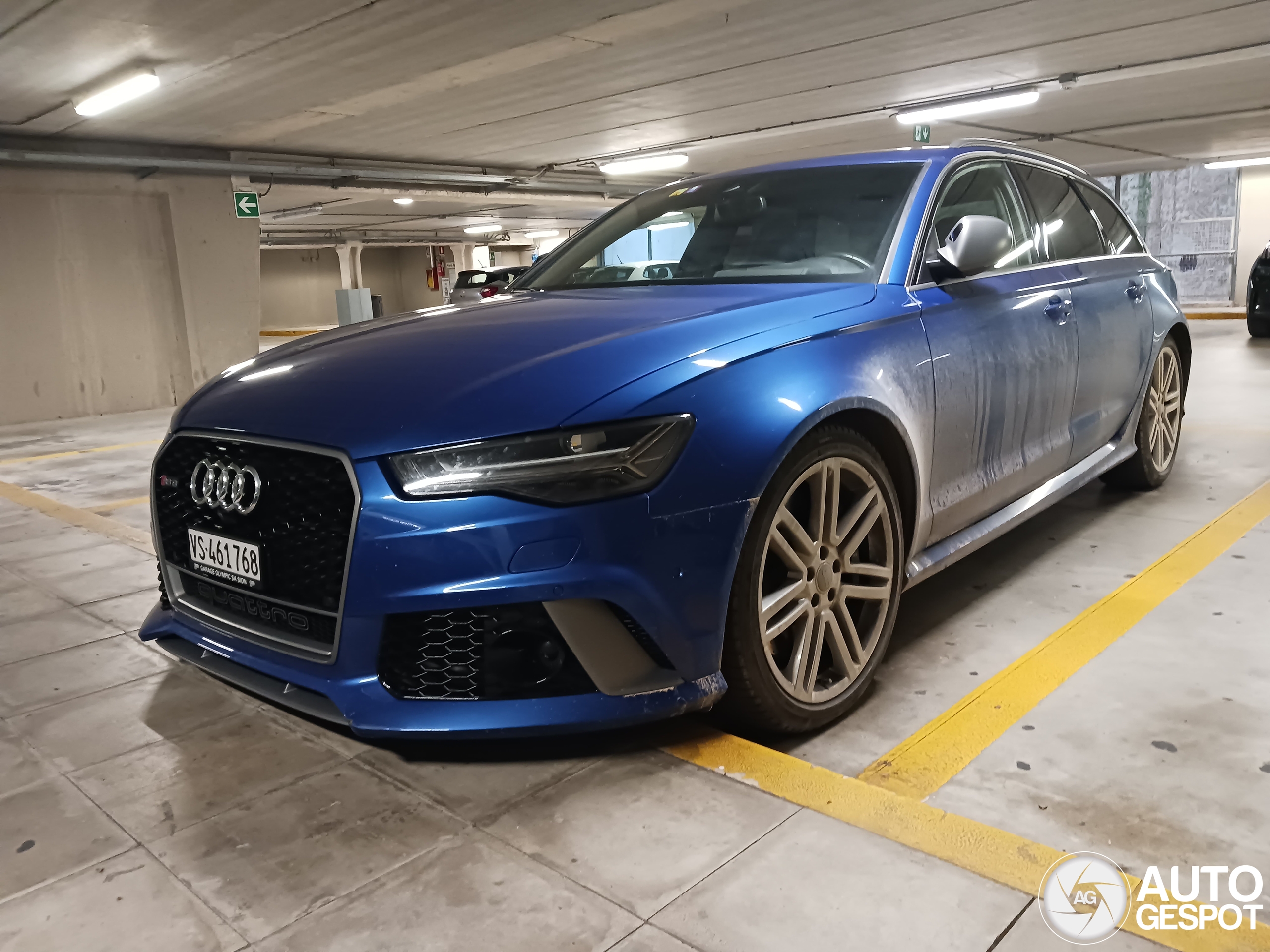 Audi RS6 Avant C7 2015