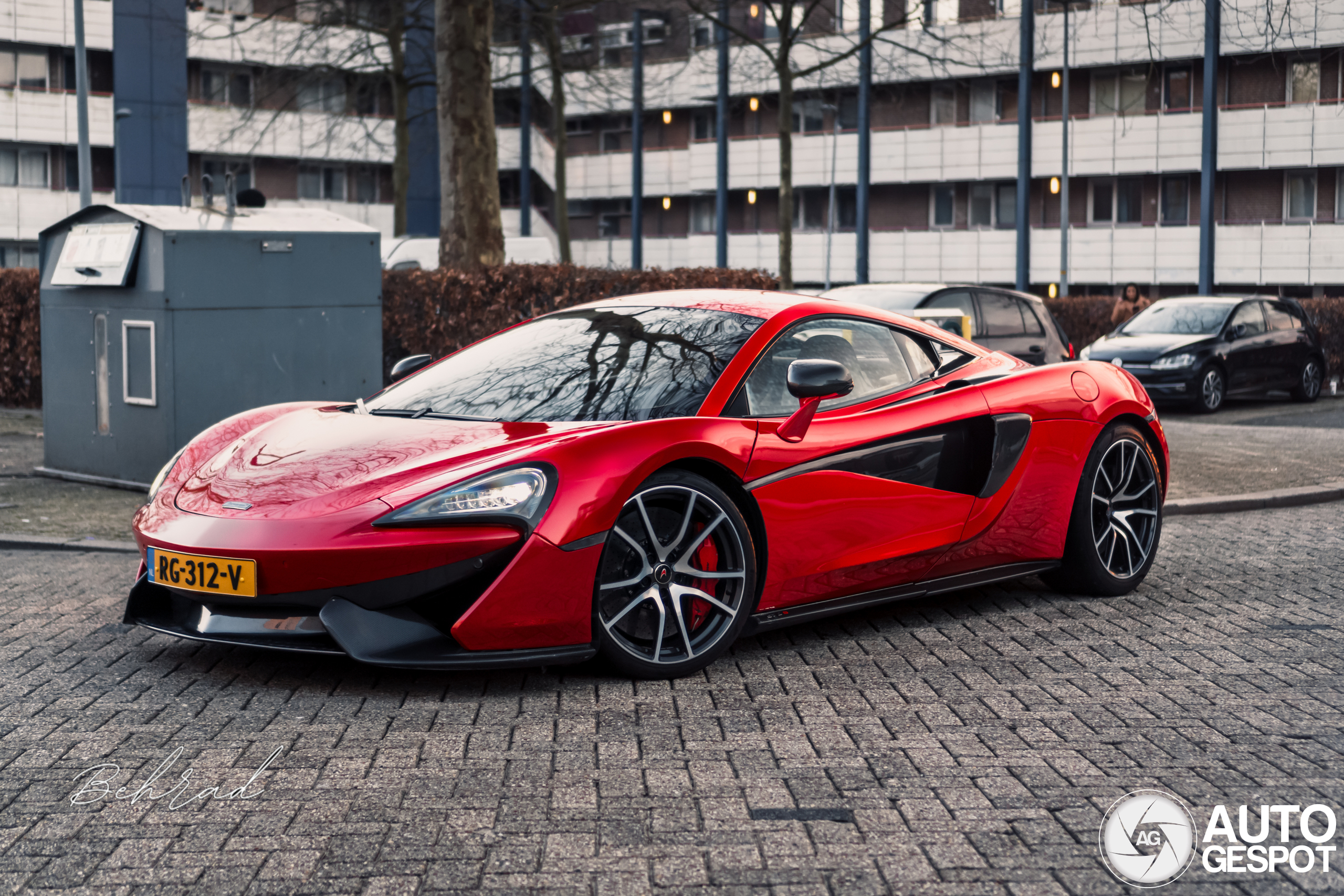 McLaren 570S