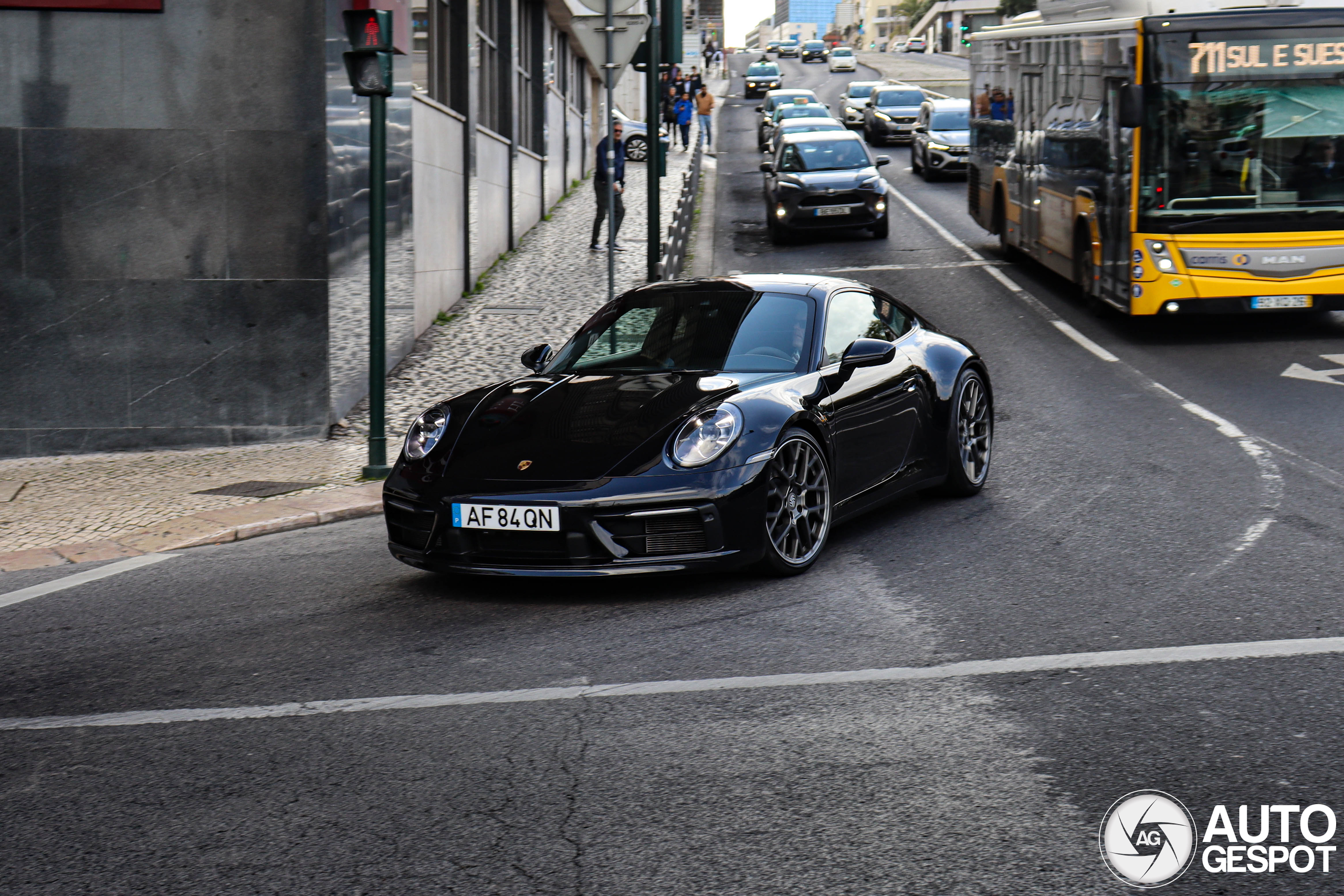 Porsche 992 Carrera 4S