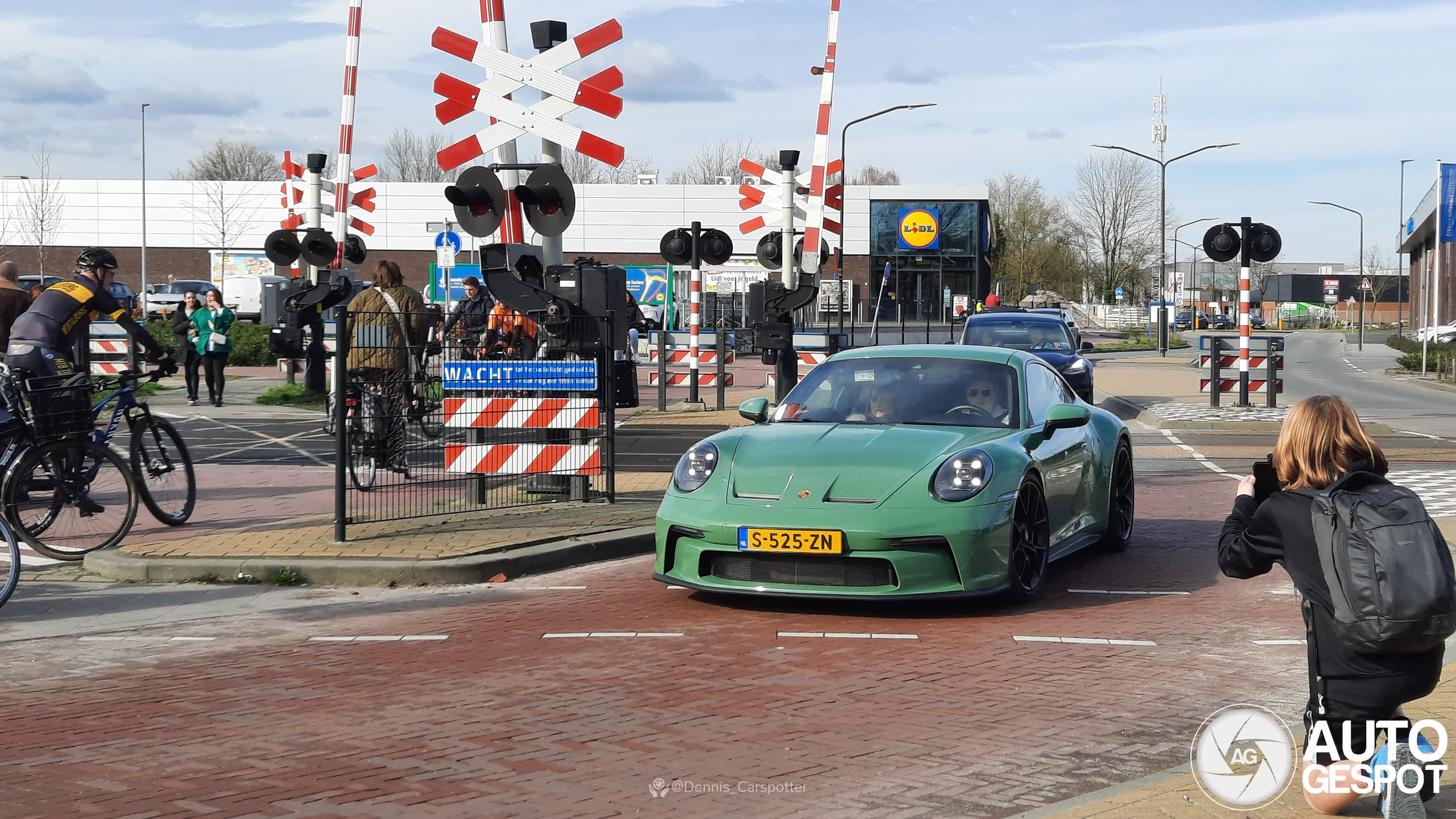 Porsche 992 GT3 Touring